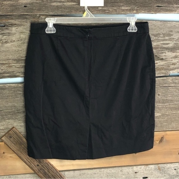 Gap Size Large Black Mini Skirt - Picture 3 of 5